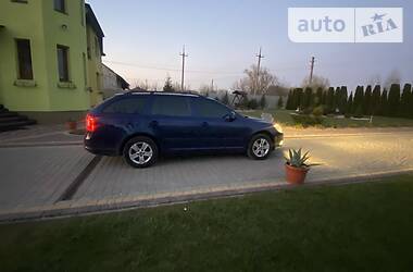 Універсал Skoda Octavia 2011 в 