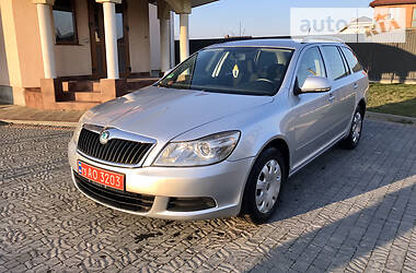 Універсал Skoda Octavia 2010 в 