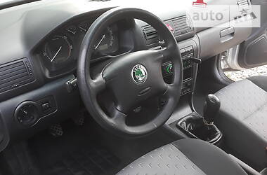 Седан Skoda Octavia 2006 в 