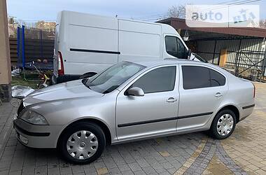 Седан Skoda Octavia 2006 в 