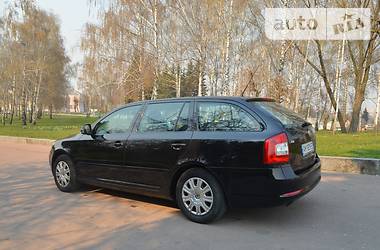 Універсал Skoda Octavia 2010 в 