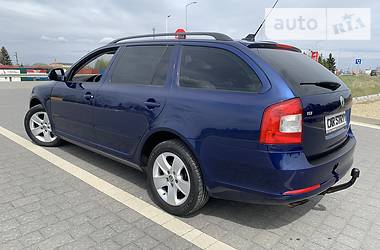 Універсал Skoda Octavia 2010 в 