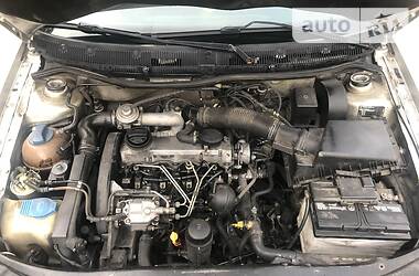 Хетчбек Skoda Octavia 1998 в 