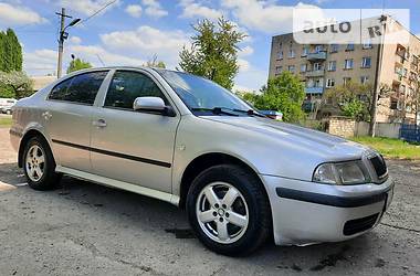 Лифтбек Skoda Octavia 2001 в Железном Порту