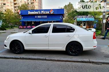 Седан Skoda Octavia 2011 в Киеве