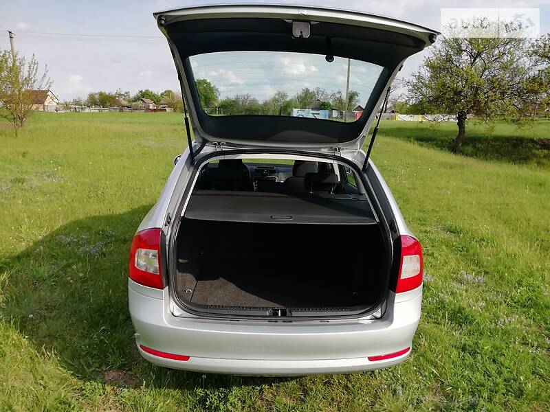 Універсал Skoda Octavia 2011 в Лубнах