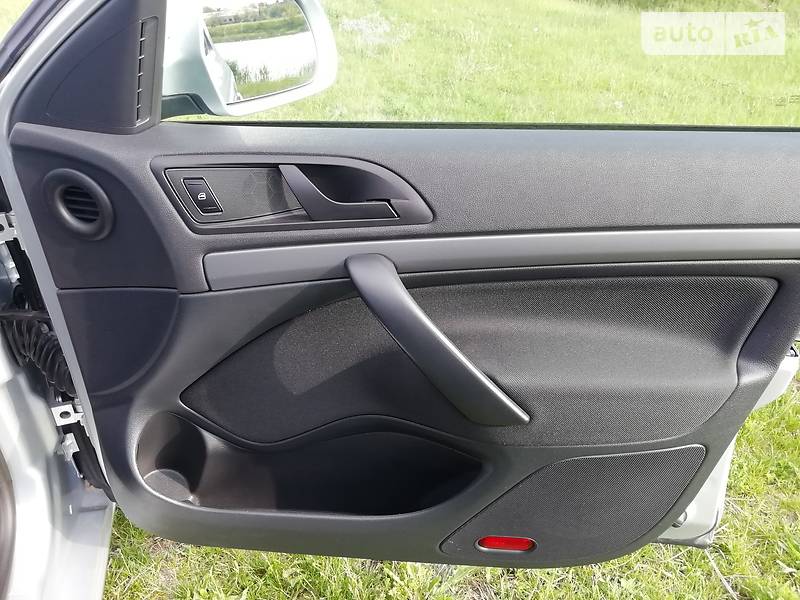 Універсал Skoda Octavia 2011 в Лубнах