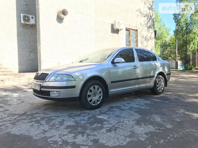 Седан Skoda Octavia 2006 в Києві