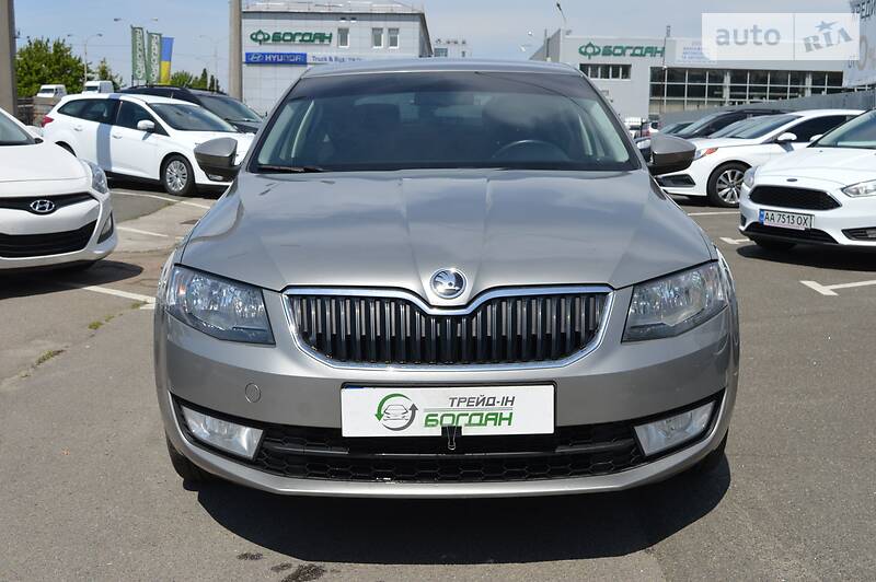 Лифтбек Skoda Octavia 2015 в Киеве