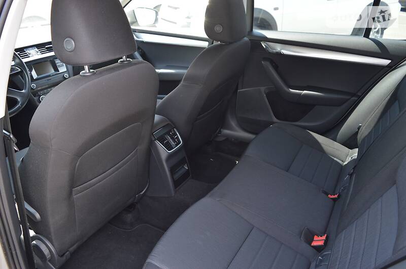 Лифтбек Skoda Octavia 2015 в Киеве