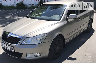 Седан Skoda Octavia 2011 в 