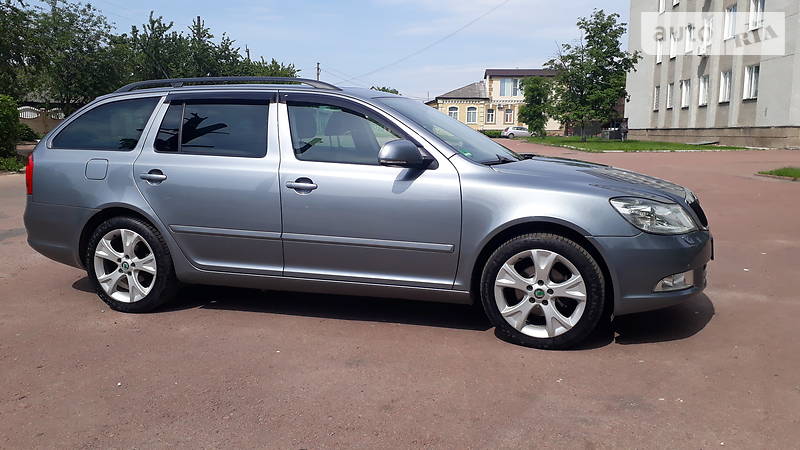 Універсал Skoda Octavia 2012 в Овручі