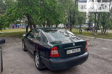 Седан Skoda Octavia 2000 в Українці
