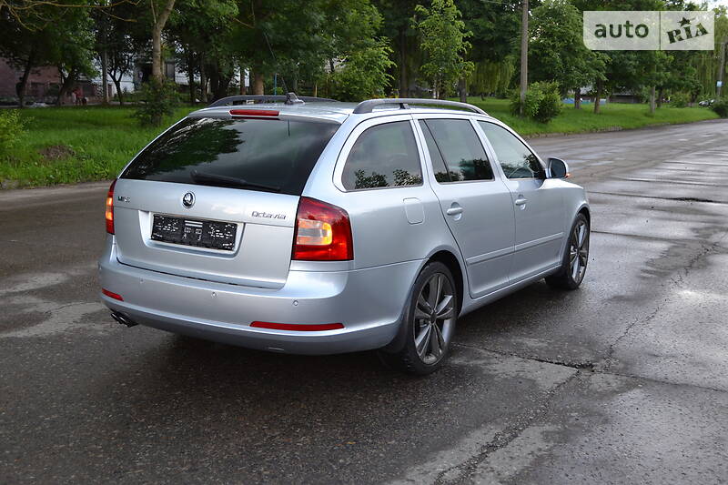 Універсал Skoda Octavia 2012 в Калуші