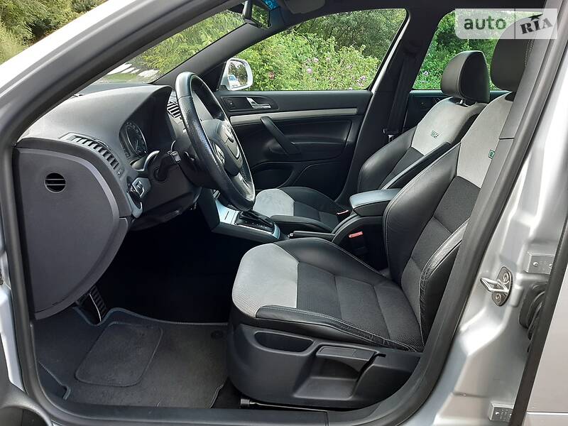 Універсал Skoda Octavia 2012 в Калуші