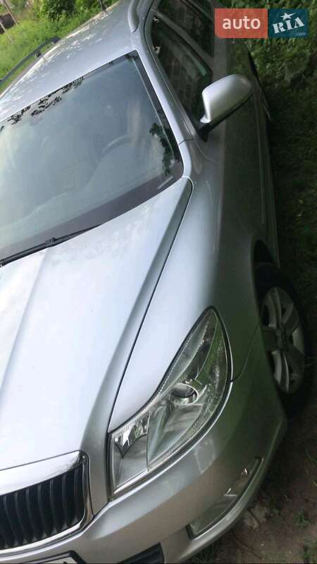 Универсал Skoda Octavia 2011 в Луцке
