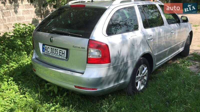 Универсал Skoda Octavia 2011 в Луцке