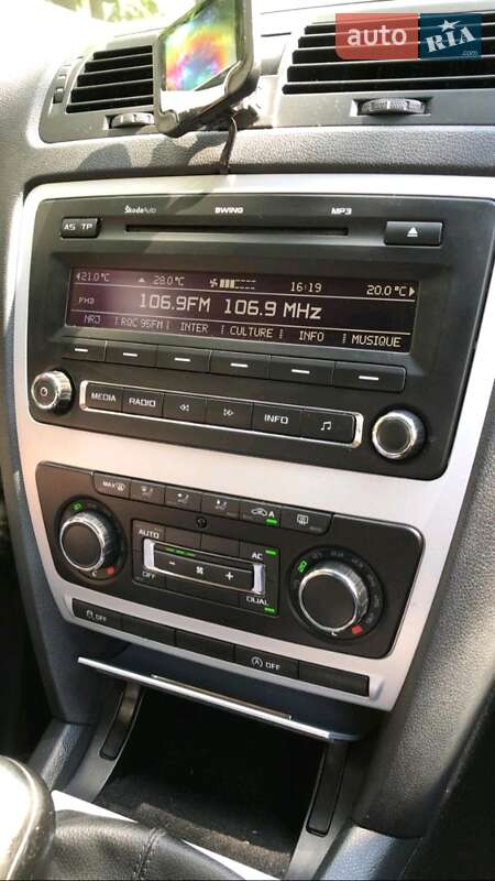 Универсал Skoda Octavia 2011 в Луцке