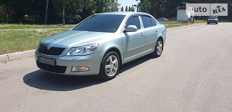 Лифтбек Skoda Octavia 2011 в Кропивницком