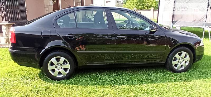 Седан Skoda Octavia 2008 в Коломые