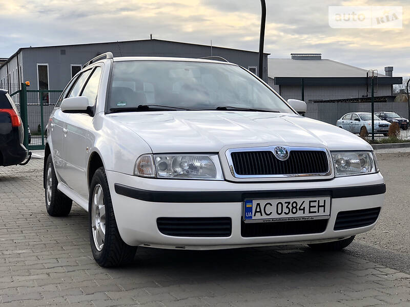 Універсал Skoda Octavia 2006 в Луцьку