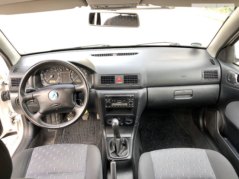 Універсал Skoda Octavia 2006 в Луцьку