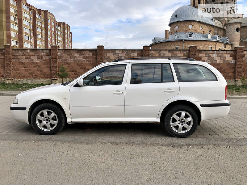 Універсал Skoda Octavia 2006 в Луцьку