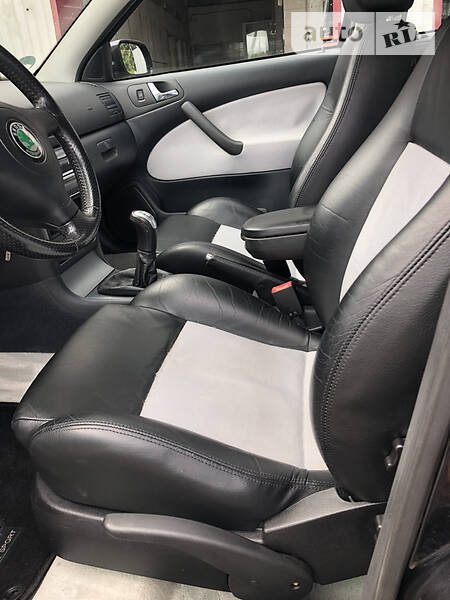 Ліфтбек Skoda Octavia 2001 в Полтаві