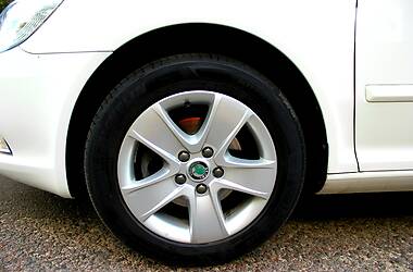 Універсал Skoda Octavia 2011 в 