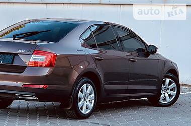 Хэтчбек Skoda Octavia 2015 в Одессе