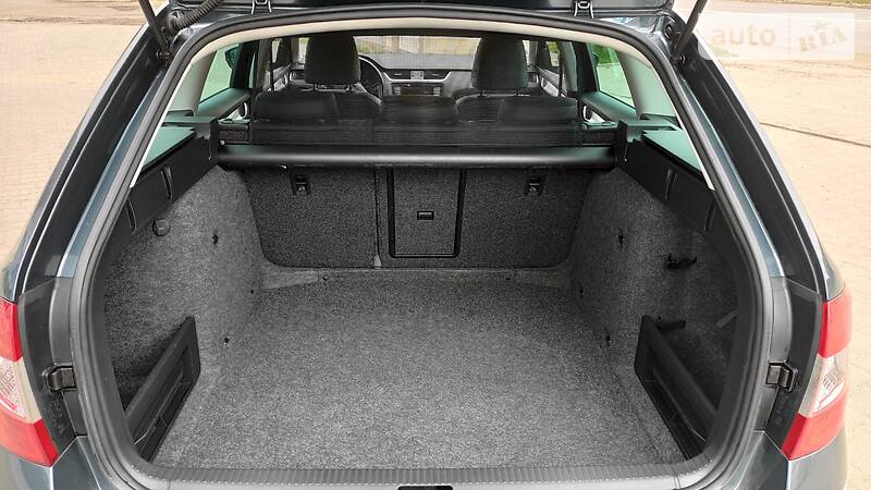 Універсал Skoda Octavia 2016 в Чернівцях