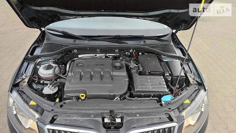 Універсал Skoda Octavia 2016 в Чернівцях