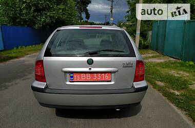 Універсал Skoda Octavia 1999 в 