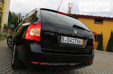 Універсал Skoda Octavia 2011 в 