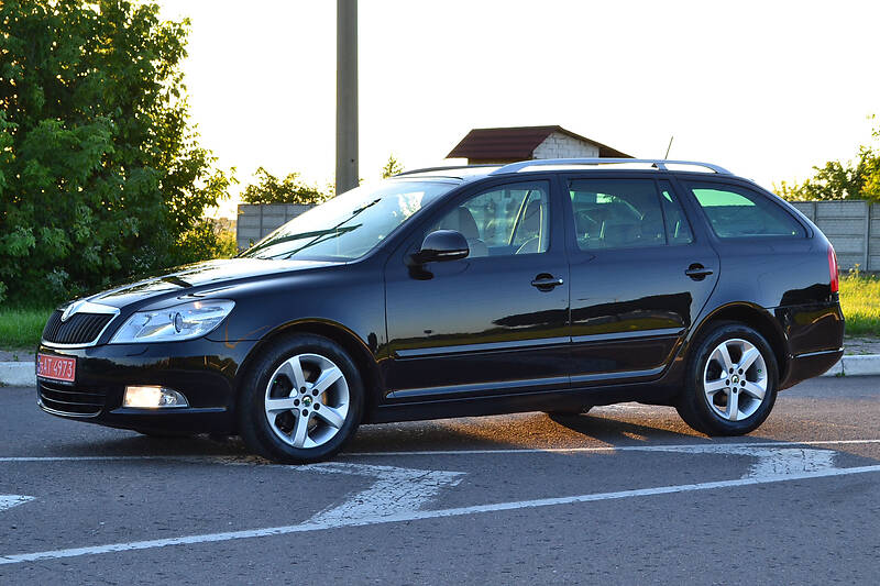 Универсал Skoda Octavia 2012 в Ровно