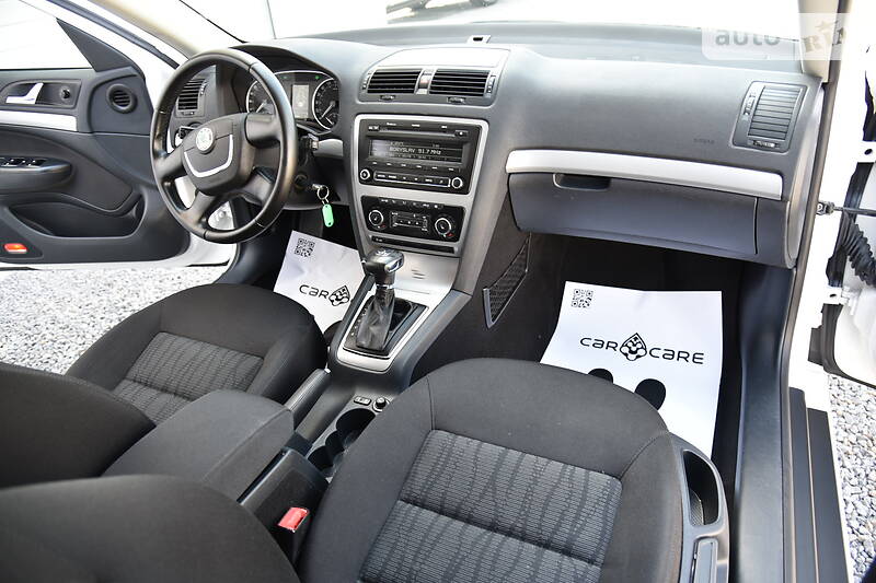 Універсал Skoda Octavia 2012 в Дрогобичі
