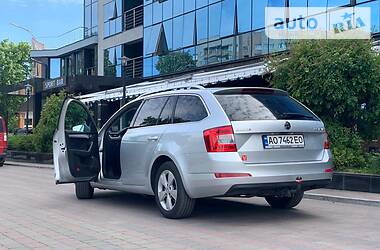 Универсал Skoda Octavia 2015 в Ужгороде