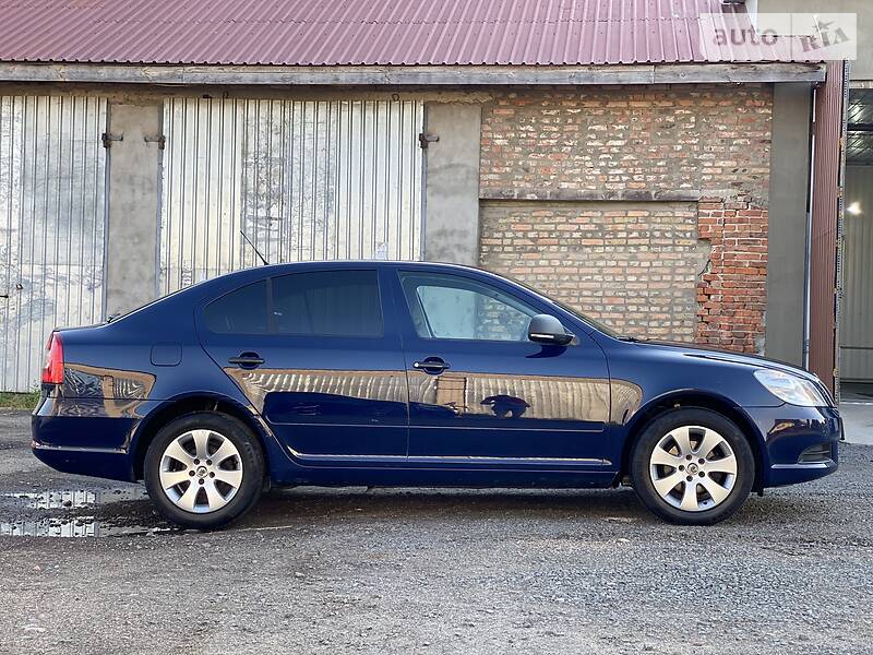 Седан Skoda Octavia 2012 в Луцьку