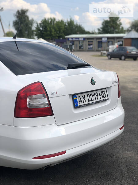 Ліфтбек Skoda Octavia 2012 в Ізюмі