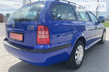 Універсал Skoda Octavia 2010 в 