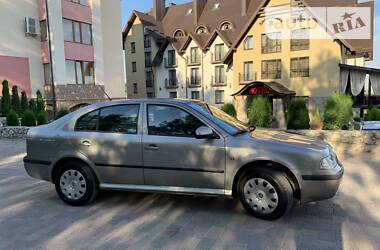 Седан Skoda Octavia 2009 в Тернополі