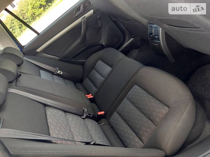 Універсал Skoda Octavia 2009 в Дрогобичі