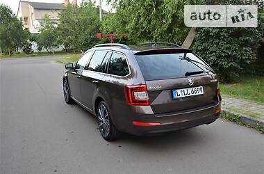 Универсал Skoda Octavia 2015 в Луцке