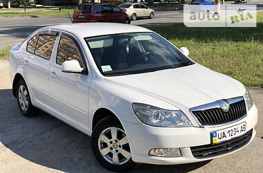 Лифтбек Skoda Octavia 2010 в Виннице