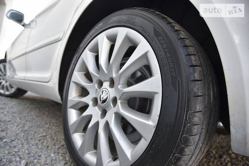 Універсал Skoda Octavia 2011 в Дрогобичі