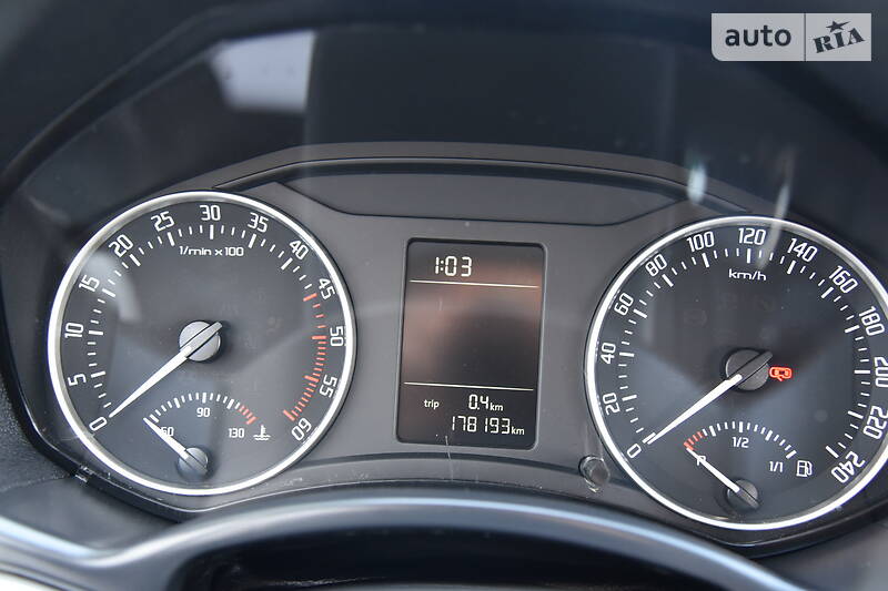 Універсал Skoda Octavia 2011 в Дрогобичі