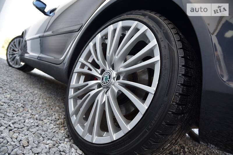 Седан Skoda Octavia 2009 в Дрогобичі