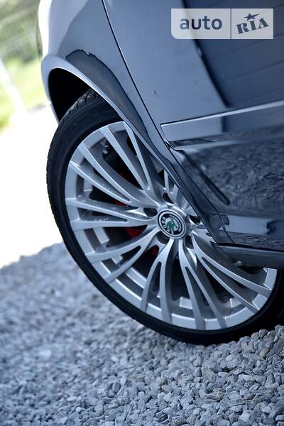 Седан Skoda Octavia 2009 в Дрогобичі