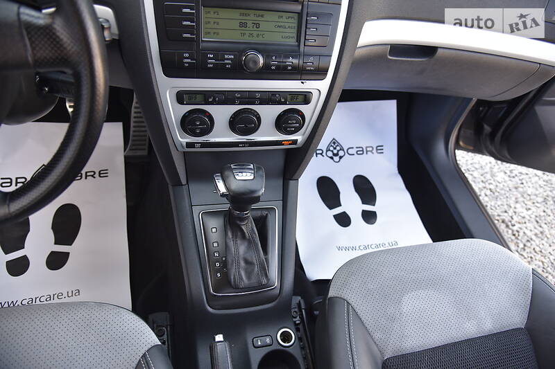 Седан Skoda Octavia 2009 в Дрогобичі