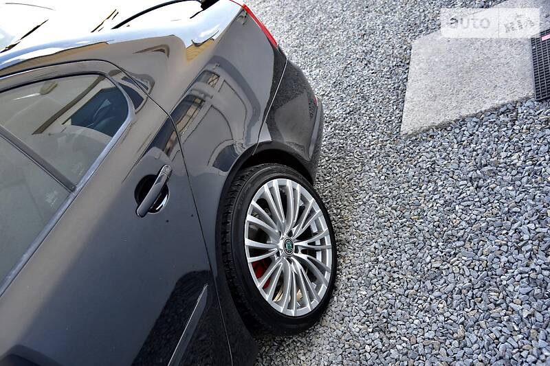 Седан Skoda Octavia 2009 в Дрогобичі